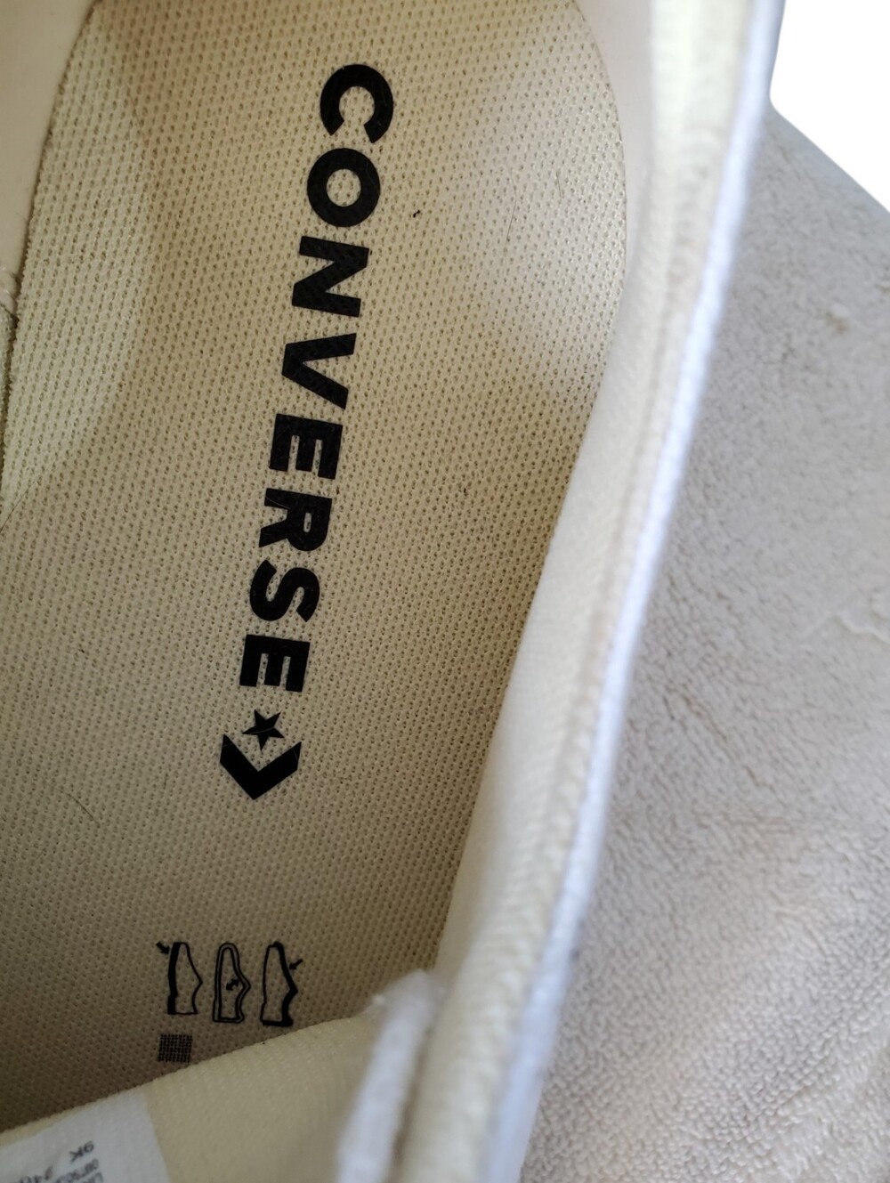 Converse All Star Chuck Taylor Low Top Sneakers - White Size 8.5 - Picture 3 of 6
